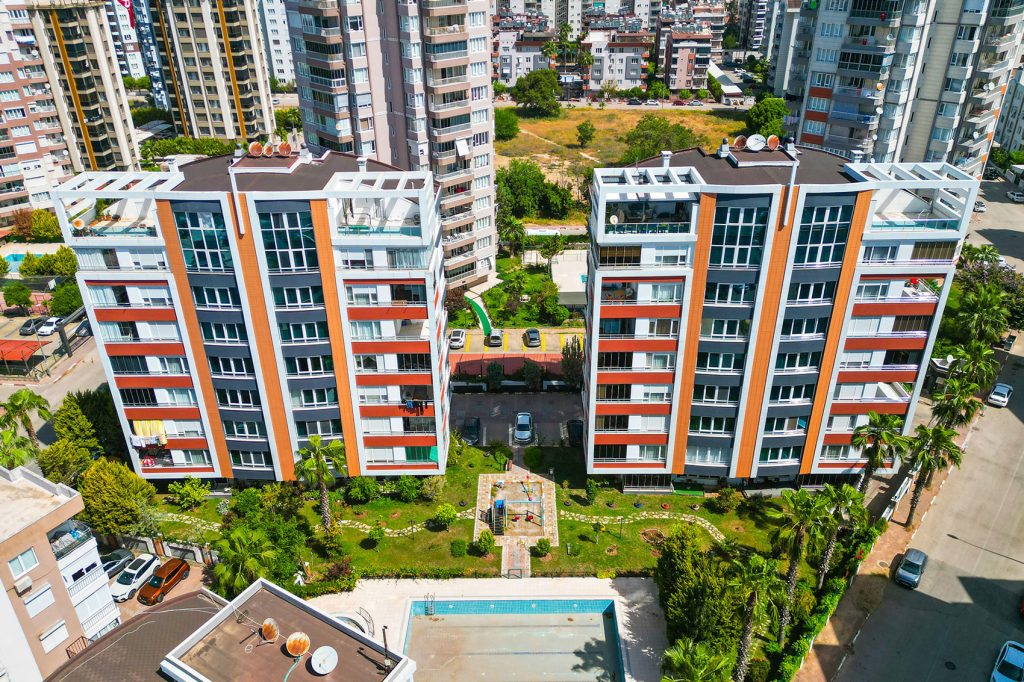 MODERN YAŞAM ALANLARI İÇİN ”TÜYAT KARATAŞ İNŞAAAT”