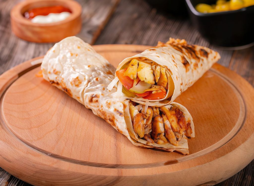 ENFES LEZZETLERİN ADRESİ NEVZAT USTA DÜRÜMLAND